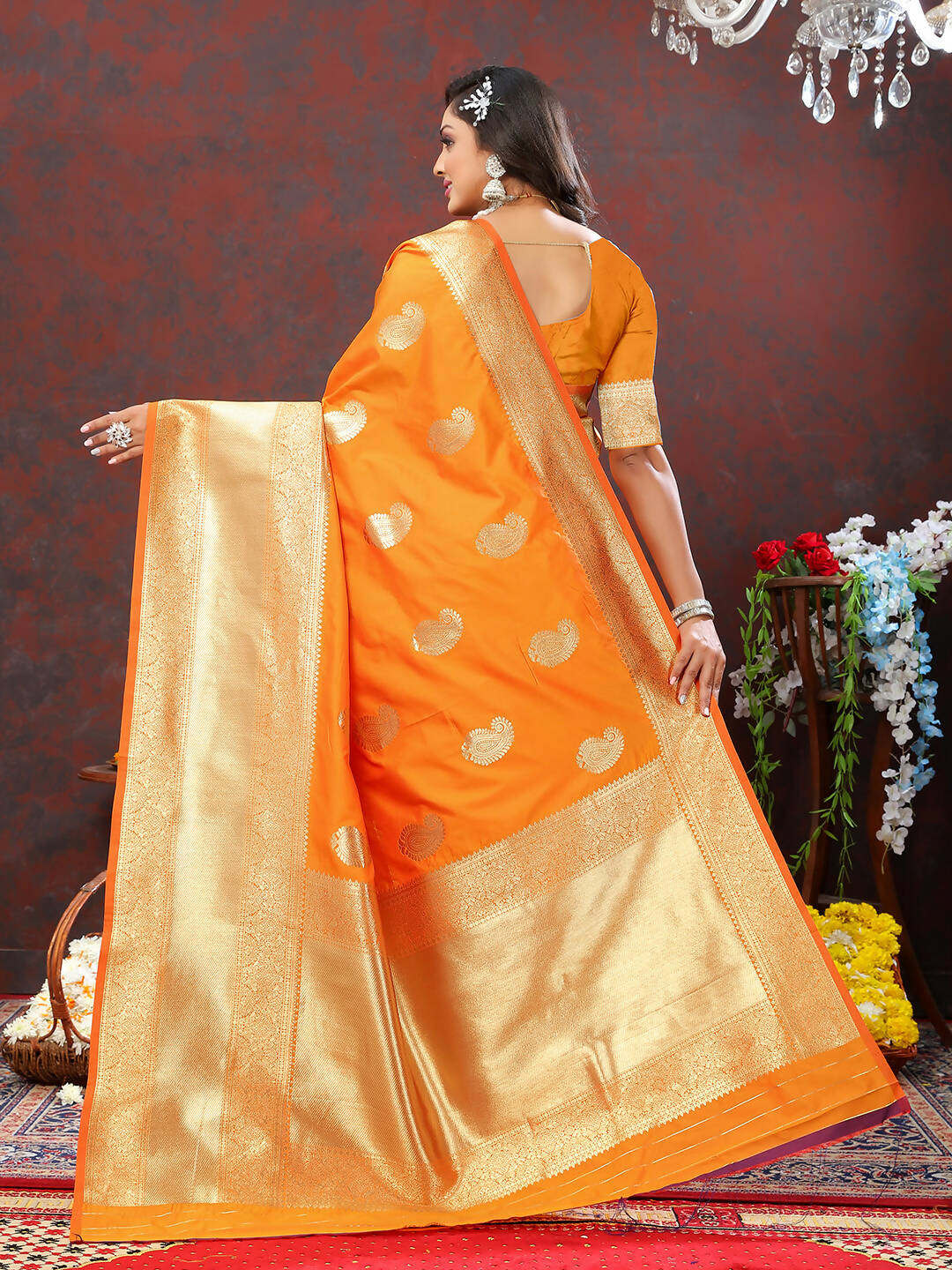 Lorenvalley Fashion Orange Soft Silk Woven Design Gold Zari Weaving Saree