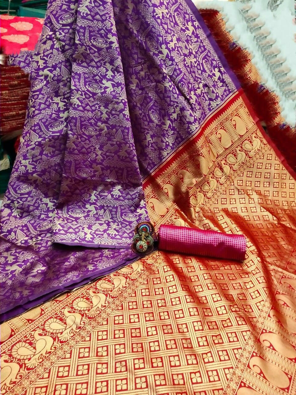 DEIANA'S Beautiful Designer Golden zari Soft Lichi Silk Saree - Purple