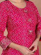 Miravan Women's Plus Size Pink Bandhani Pakistani Straight Kurti