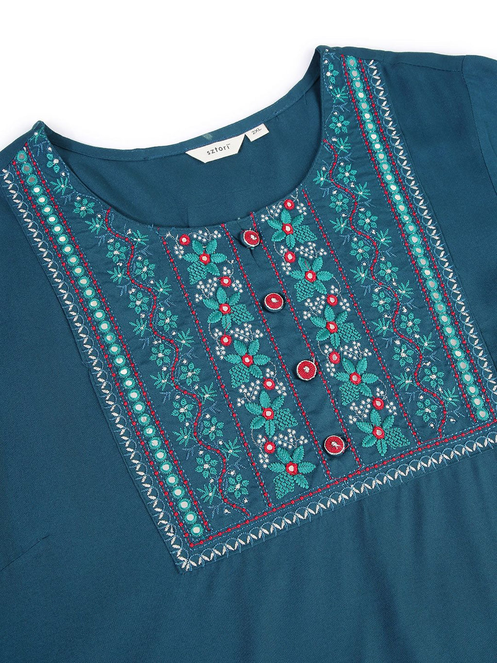 Sztori Plus Size Floral Yoke Design Thread Work Straight Kurta