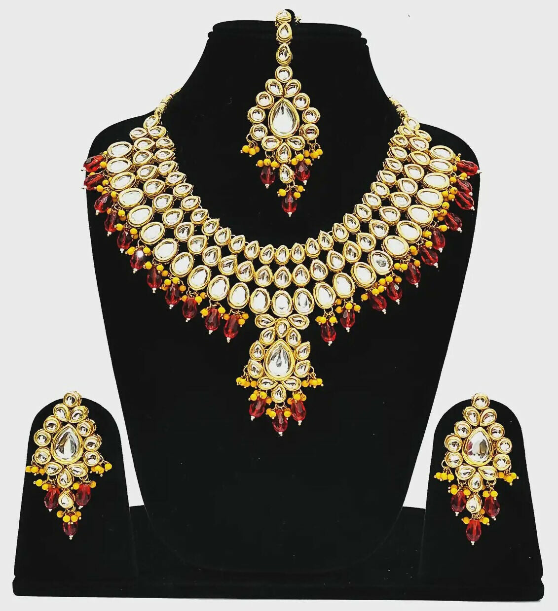 Joban Fashion Hand Made High Quality Gold Plated Base Metal Alloy Kundan Stone Studded Kundan Jewellery Set