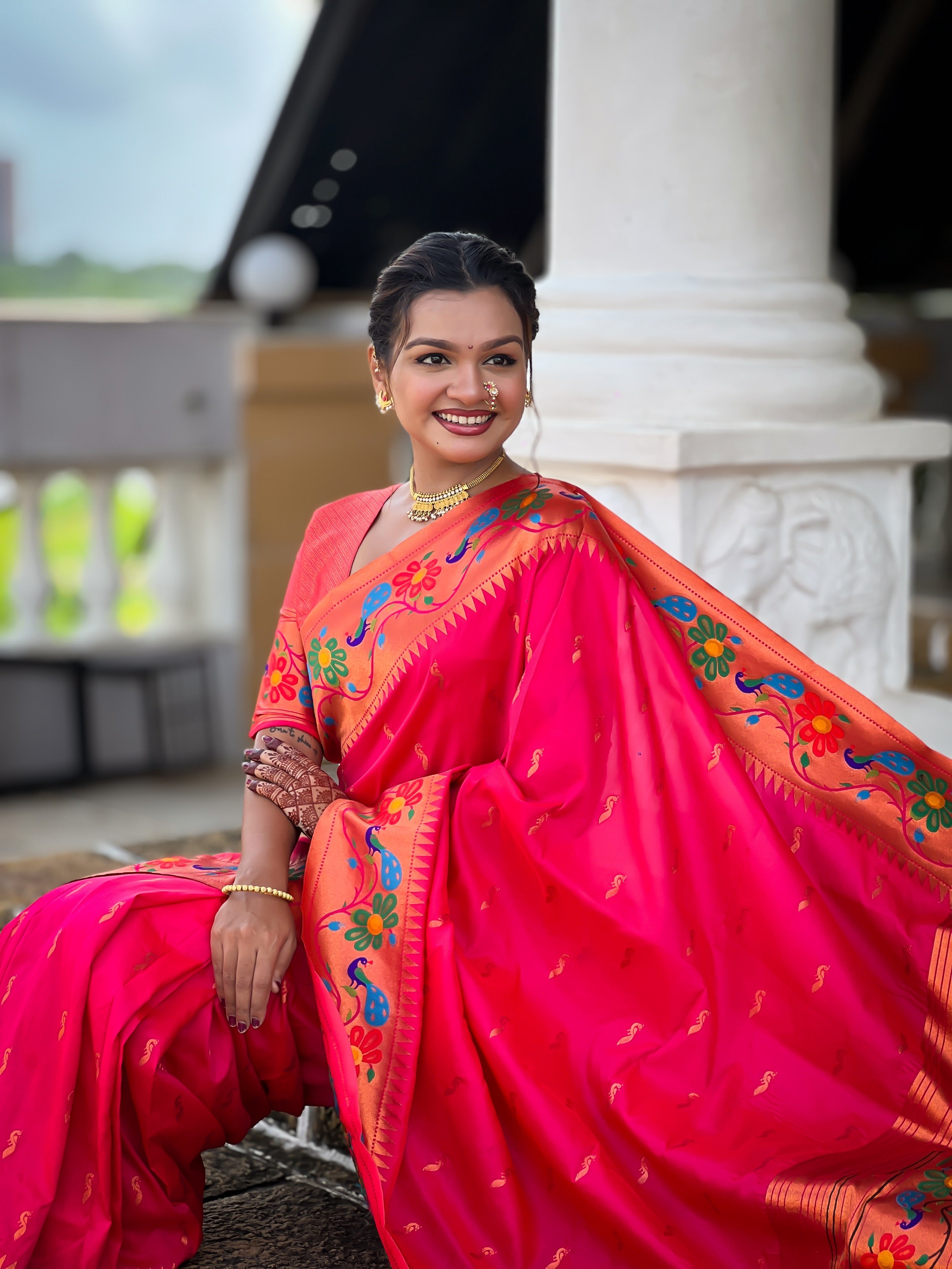 Vedant Vastram Soft Litchi Silk Paithani Jacquard Saree - Pink
