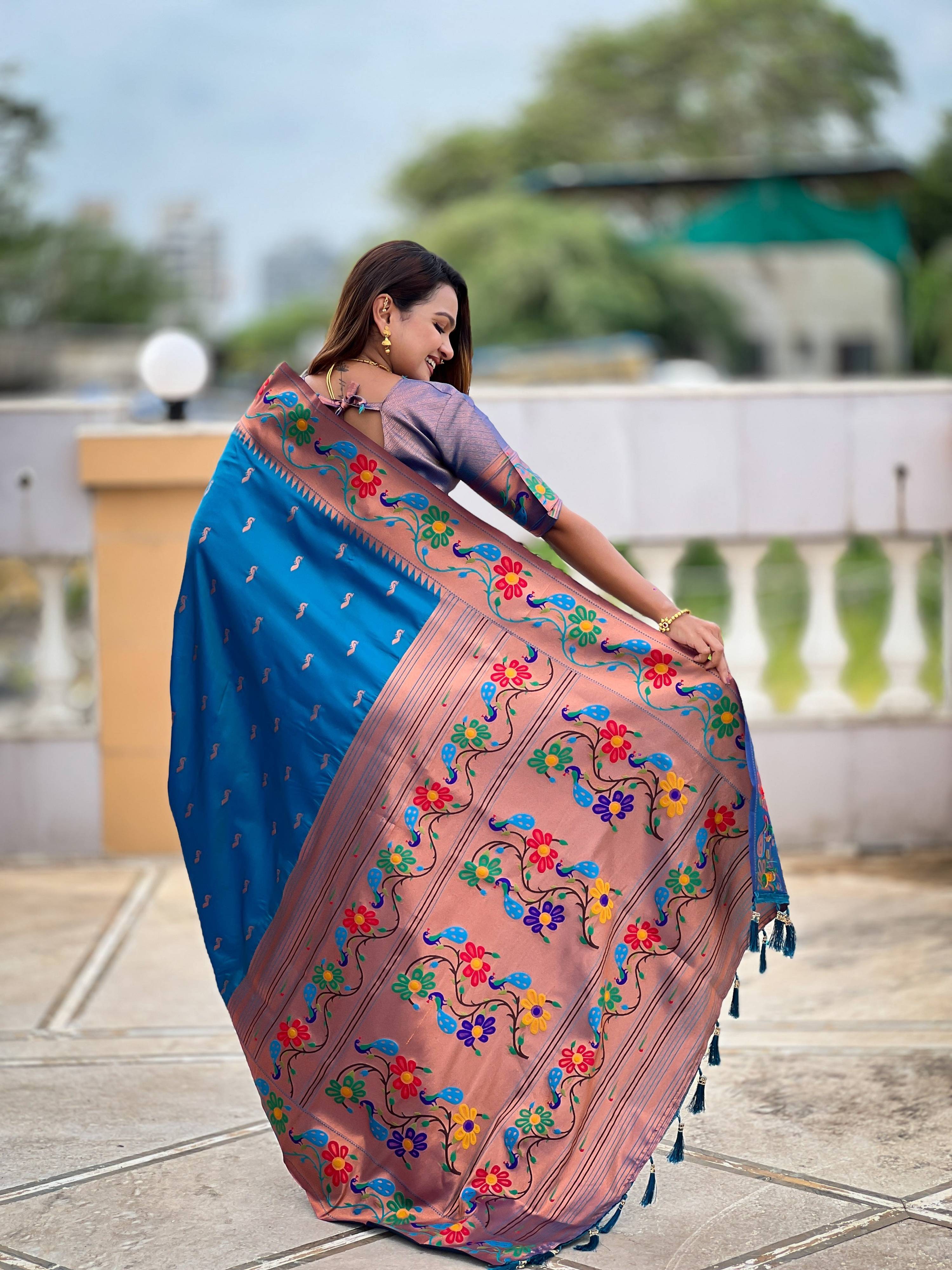 Vedant Vastram Soft Litchi Silk Paithani Jacquard Saree - Skyblue