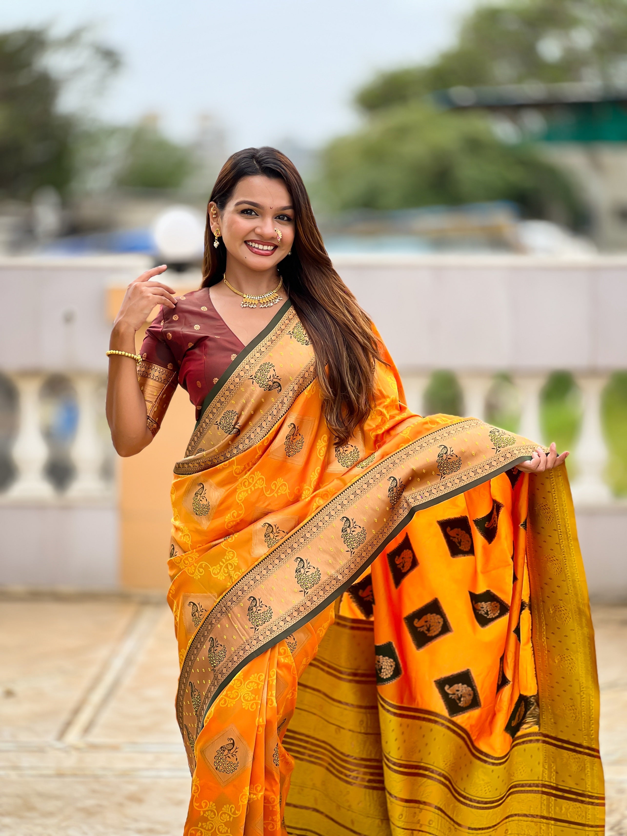 Vedant Vastram Soft Litchi Silk Banarasi Silk Jacquard Saree - Mustard