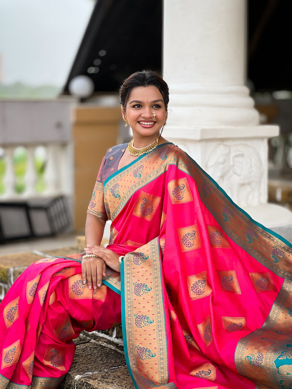 Vedant Vastram Soft Litchi Silk Banarasi Silk Jacquard Saree - Pink