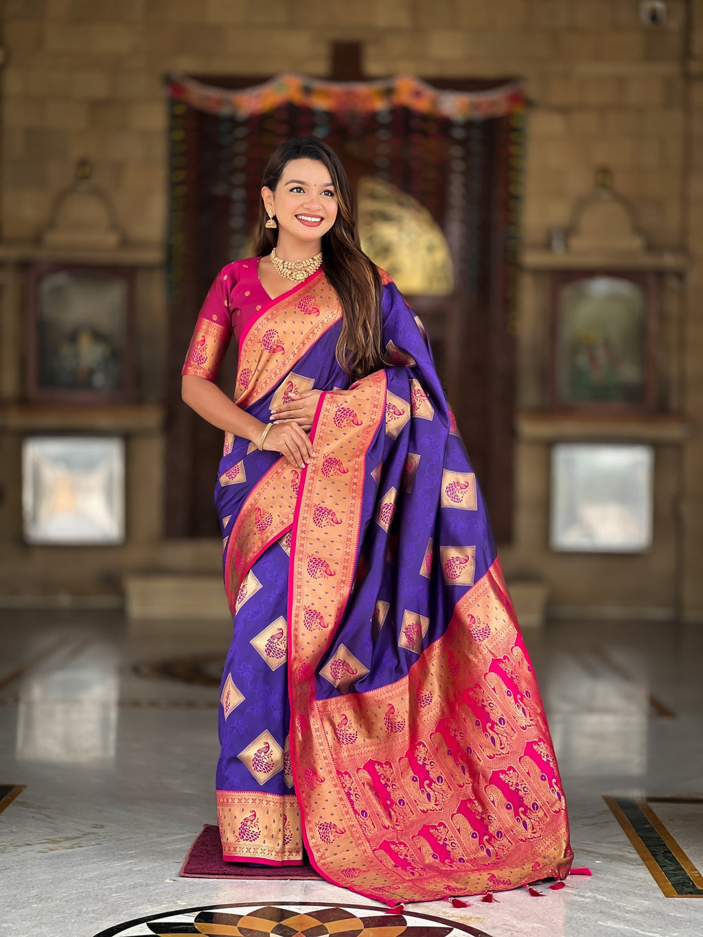 Vedant Vastram Soft Litchi Silk Banarasi Silk Jacquard Saree - Violet
