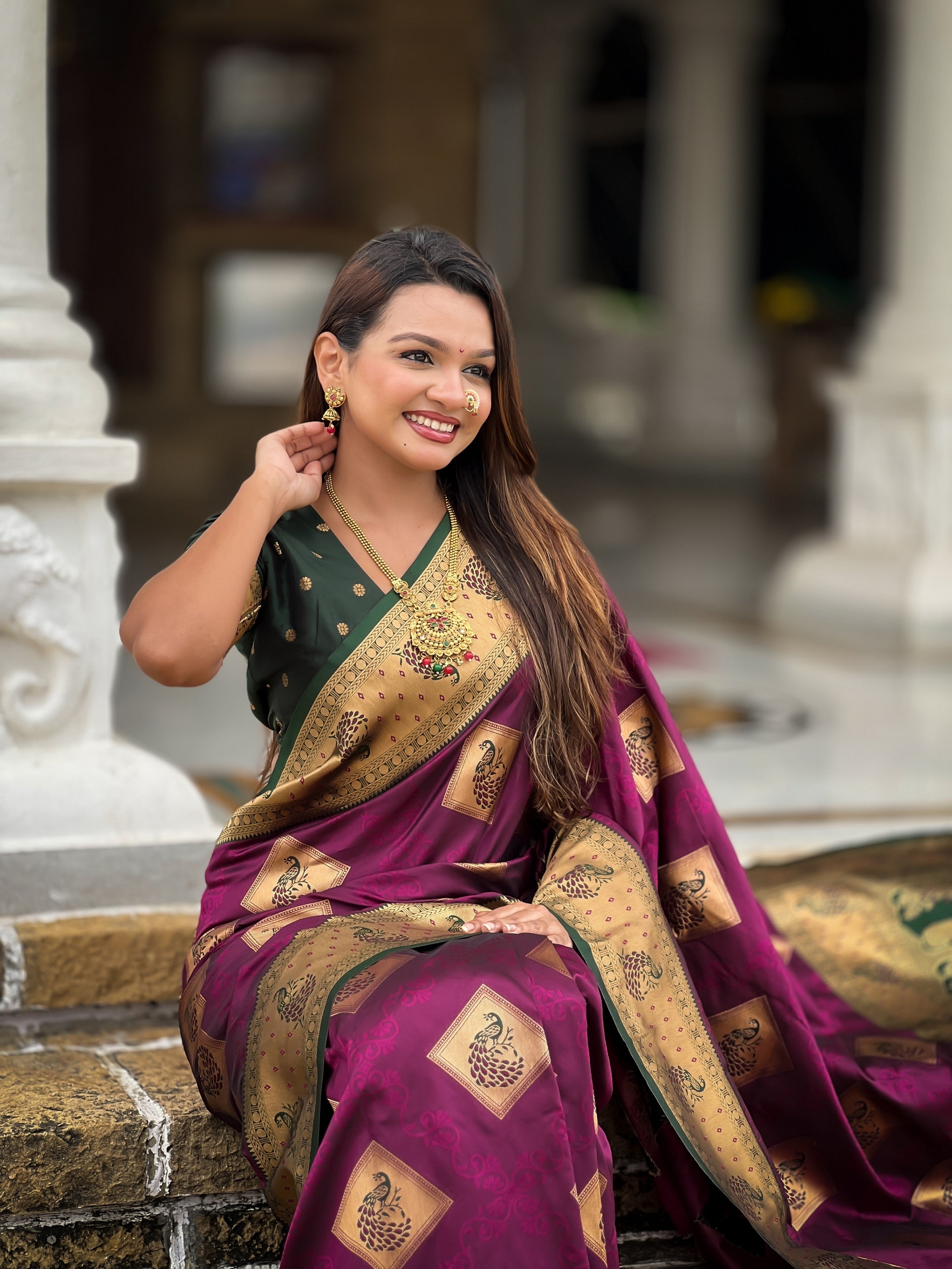 Vedant Vastram Soft Litchi Silk Banarasi Silk Jacquard Saree - Wine