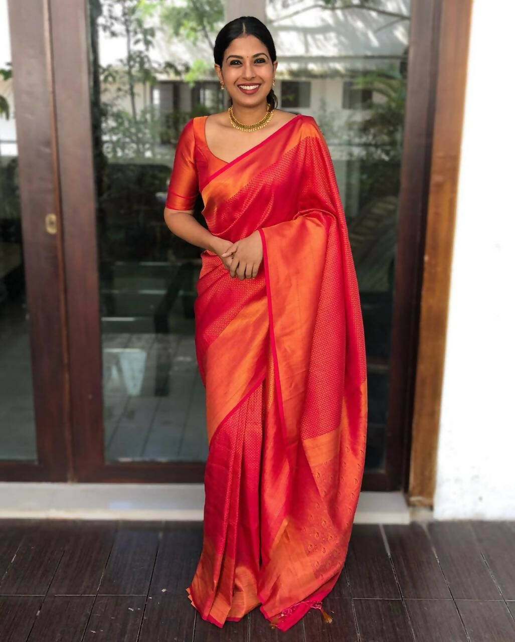 DEIANA'S Beautiful Designer Golden zari Soft Lichi Silk Saree - Red