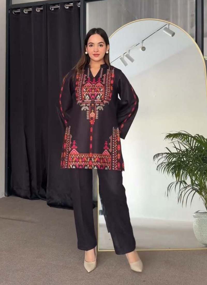 Prazu Fashion Black Crep Silk Printed Top With Pant