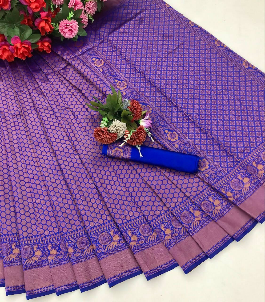 DEIANA'S Beautiful Designer Golden zari Soft Lichi Silk Saree - Purple