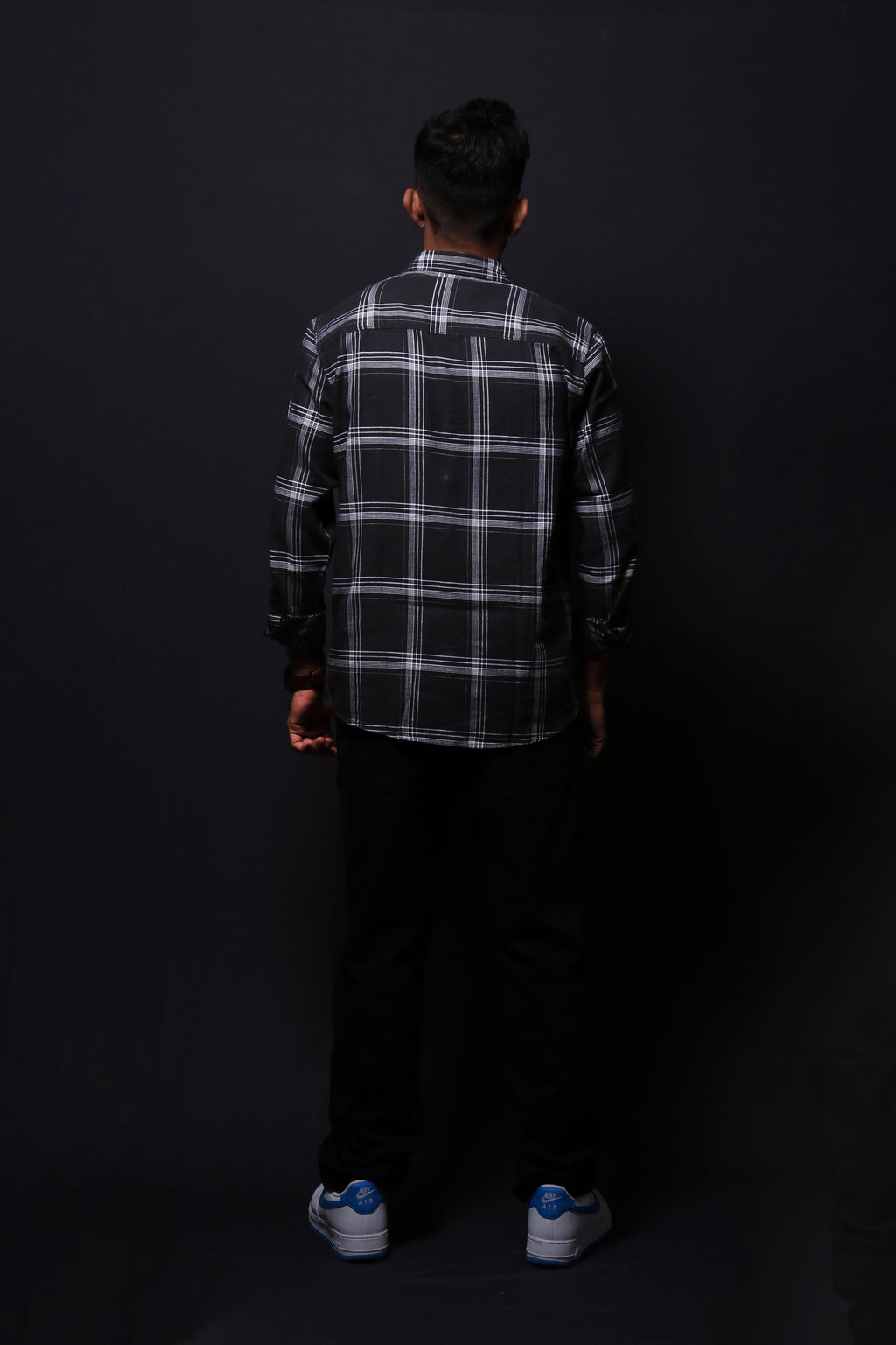 Jonesburg Men's Black Checks Regular Fit Shirt