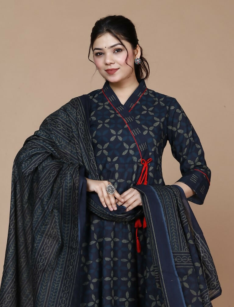 Miravan Women's Abstract Printed & Tasseles Angrakha Kurta With Blue Dupatta Set