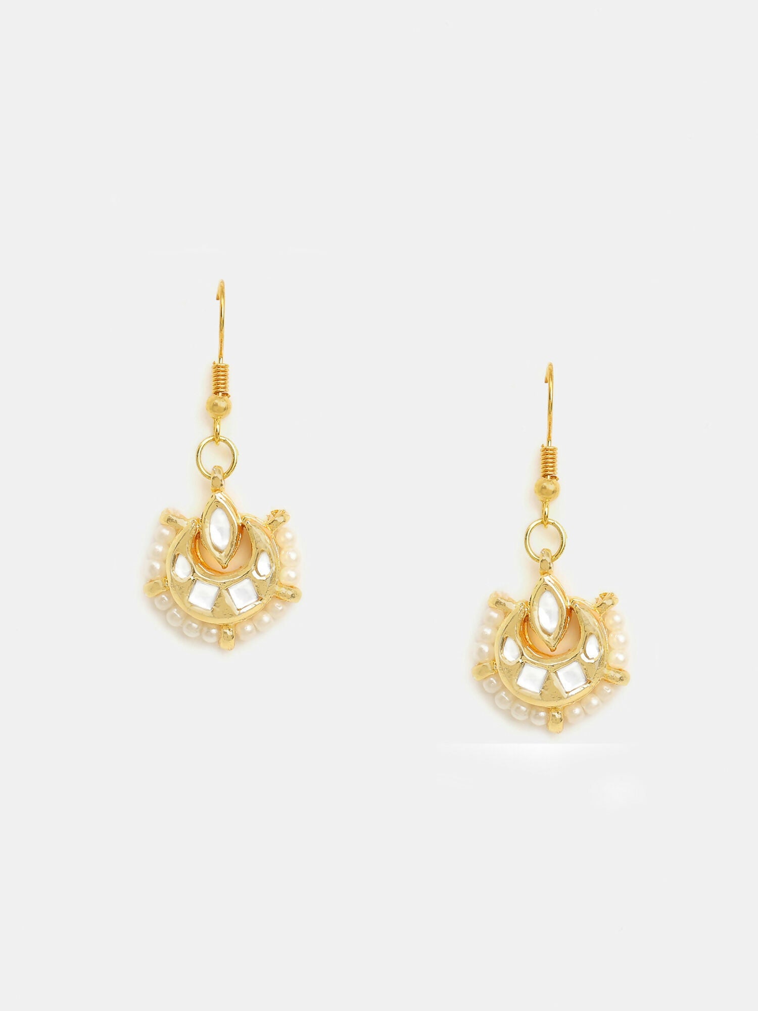 Ruby Raang Kundan Maang Tikka With Earrings - Distacart