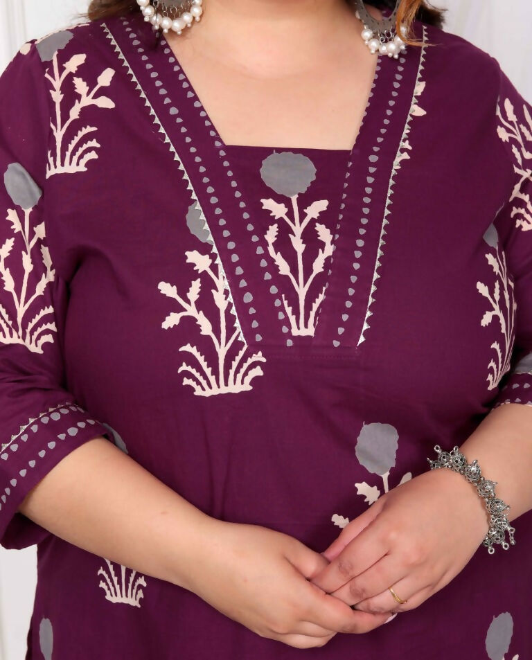 Miravan Women's Plus Size Cotton Fabric Purple Kurta With Palazzo