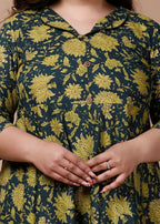 Miravan Women's Plus Size Green Floral Printed Anarkali Kurta