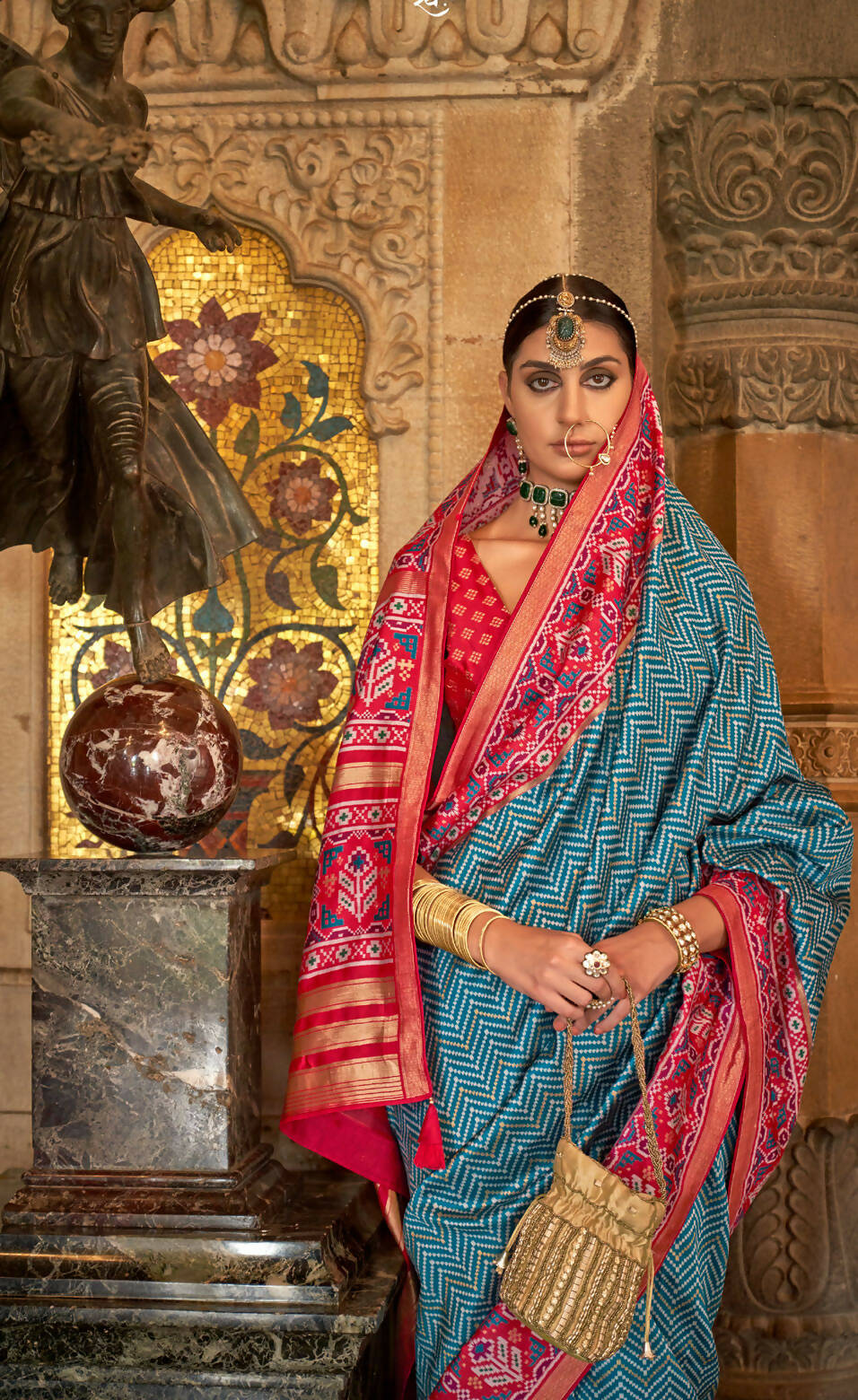 Midnight Blue Banarasi Weaving, Ultra Aqua Finish, Zari Work Banarasi Silk Saree - Rath Kunti