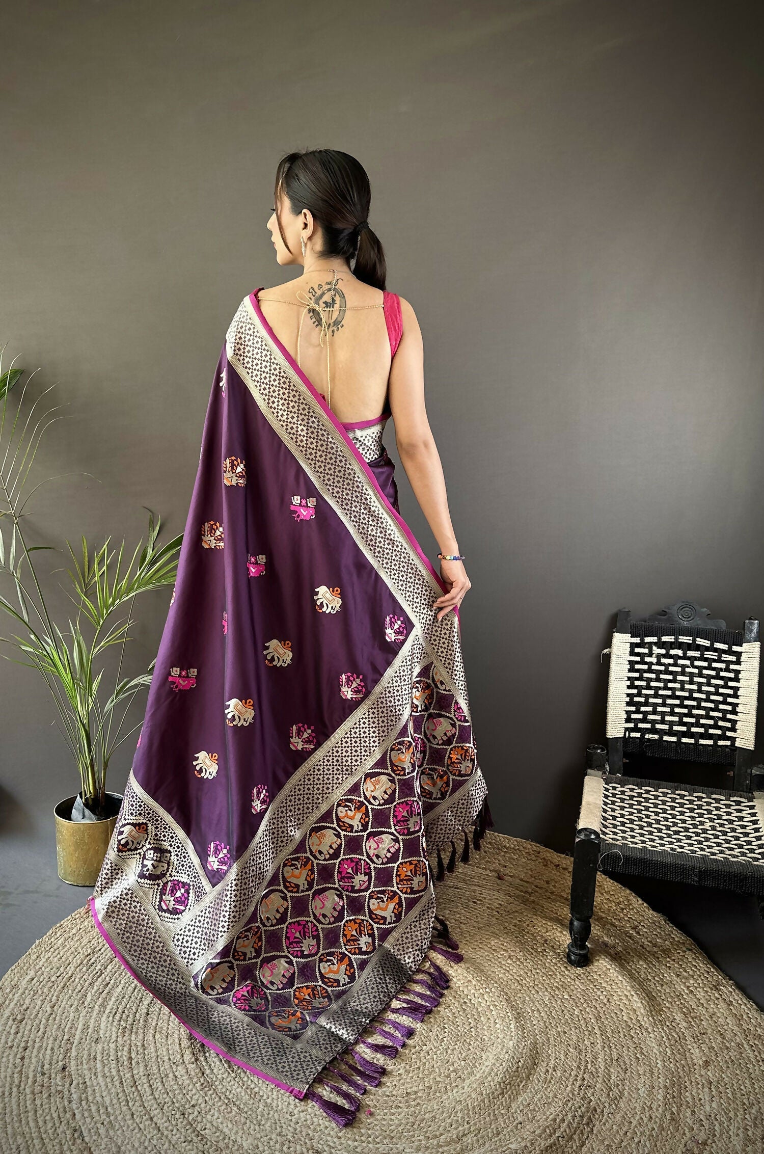 Joban Fashion Wine Elephant & Floral Motifs Soft Lichi Silk Banarasi Saree - Distacart
