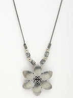 NVR Women's Silver-Toned Floral Shape Pendant with Chain