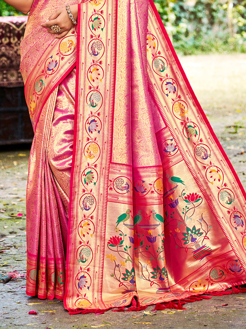 Sangam Prints Pink Silk Woven Work Traditional Saree - Distacart