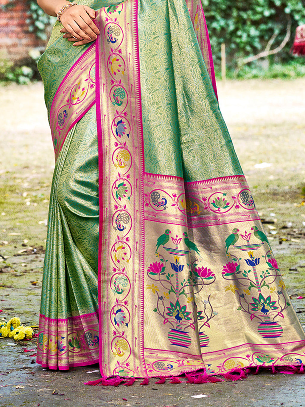Sangam Prints Dark Green Silk Woven Work Traditional Saree - Distacart