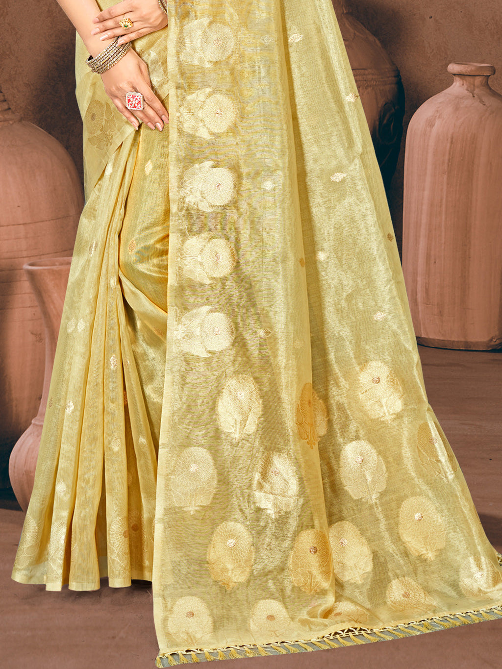 Sangam Prints Golden Munga Kota Woven Work Traditional Saree - Distacart