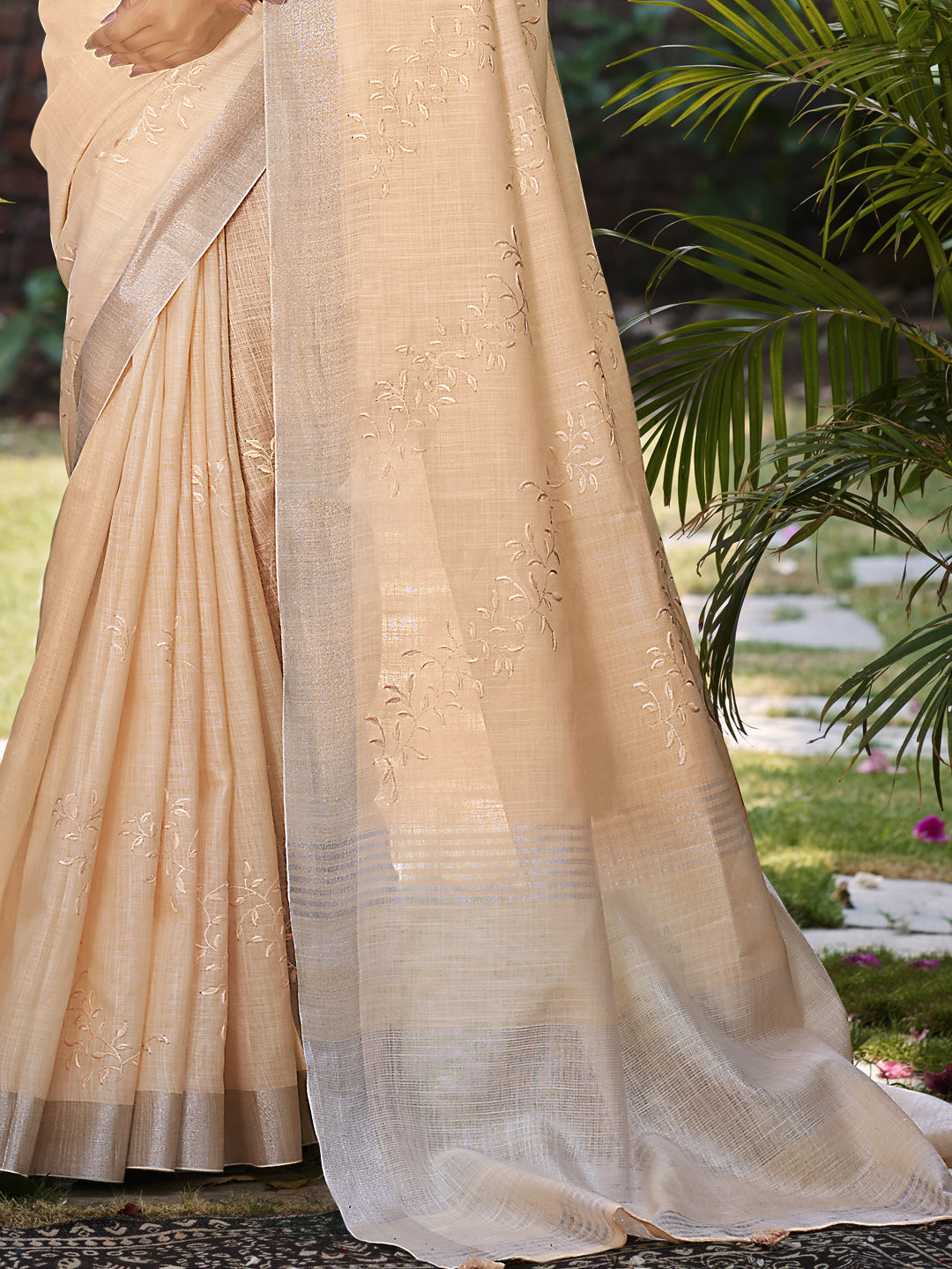 Sangam Prints Peach Linen Woven Work Traditional Saree - Distacart