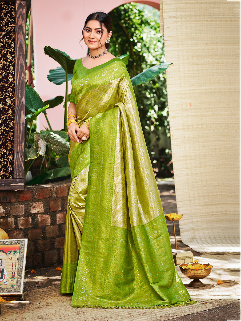 Sangam Prints Green And Gold Kanjivaram Silk Woven Work Traditional Saree - Distacart