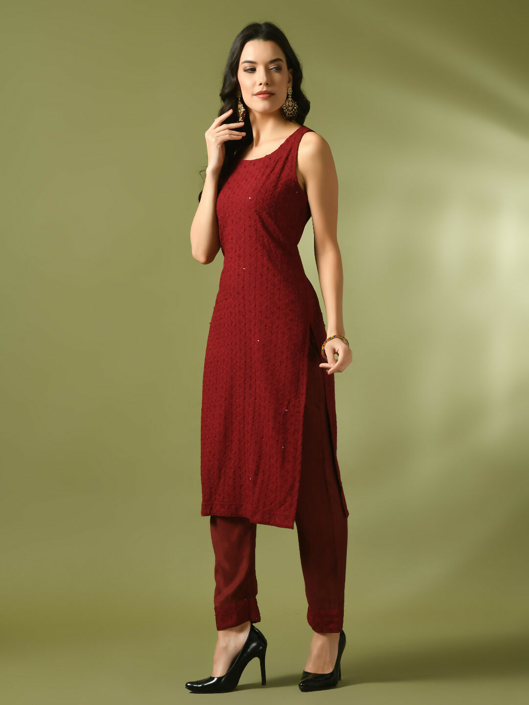 Myshka Women's Maroon Embroidered Cotton Straight Party Kurta Set