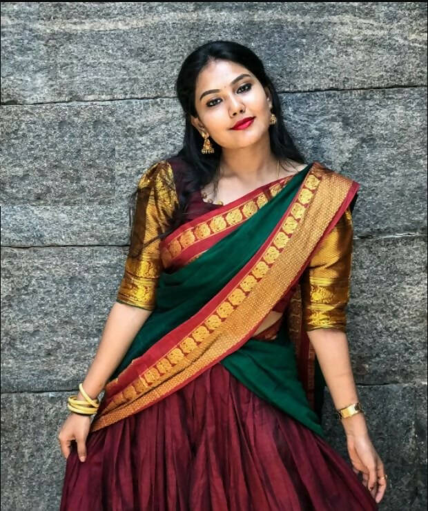 DEIANA'S Beautiful KanJivaram Silk Jari Lahengha Choli - Wine