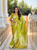Vedant Vastram Soft Litchi Silk Banarasi Silk Jacquard Saree - Parrot