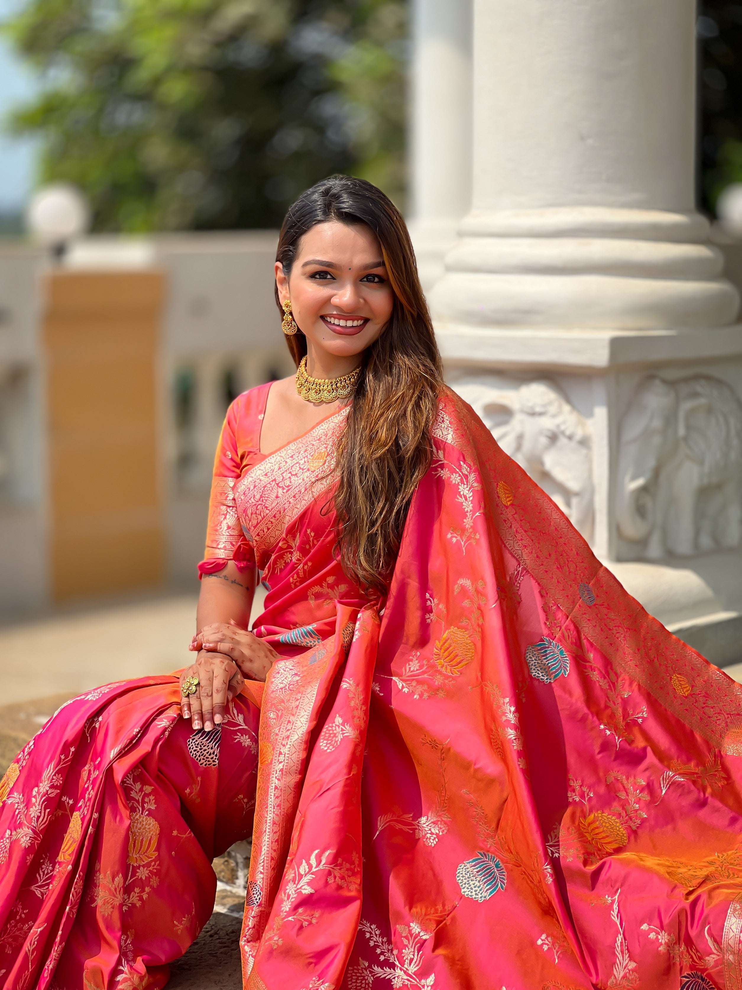 Vedant Vastram Soft Litchi Silk Banarasi Silk Jacquard Saree - Gajri
