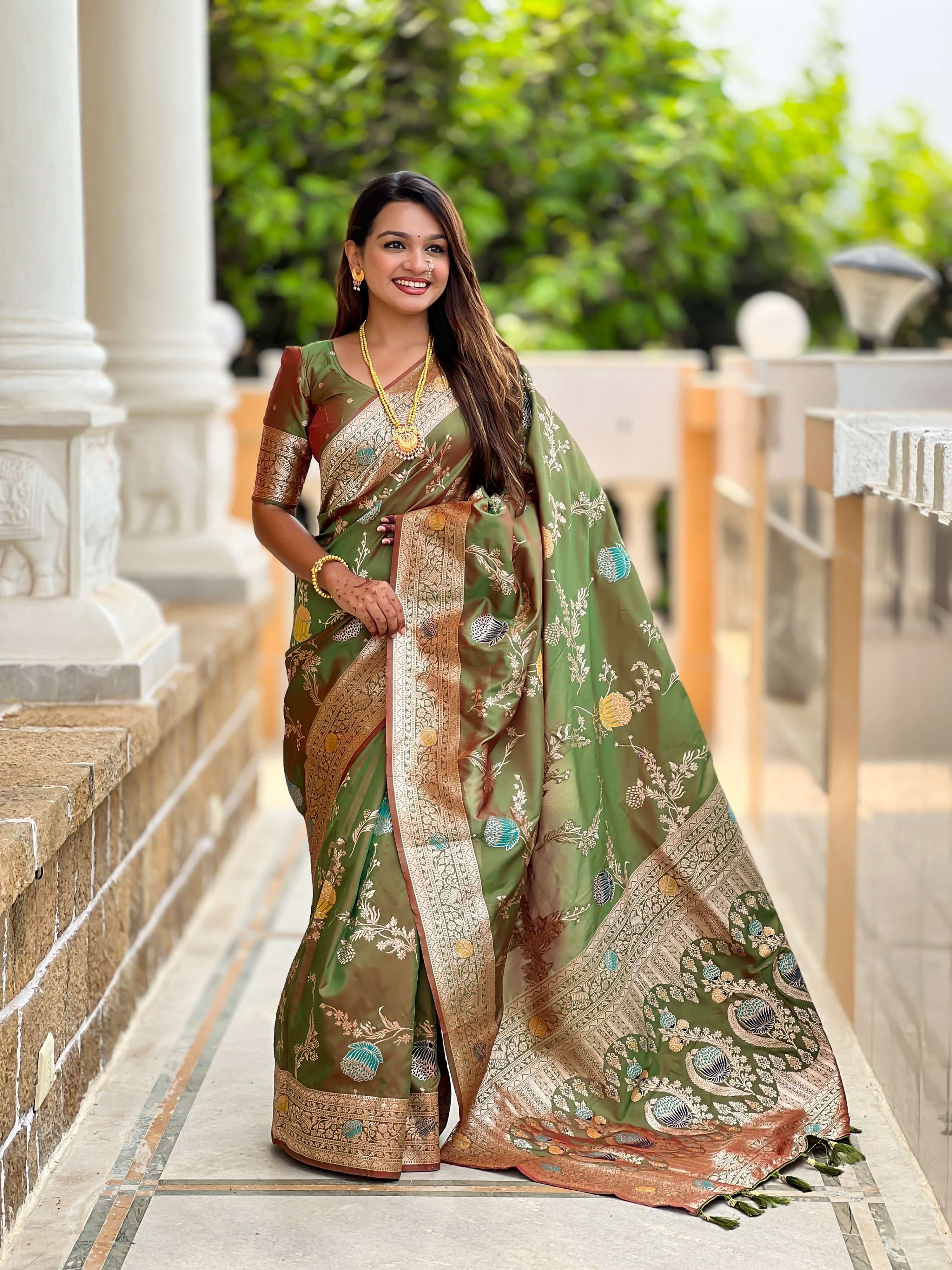 Vedant Vastram Soft Litchi Silk Banarasi Silk Jacquard Saree - Mahendi