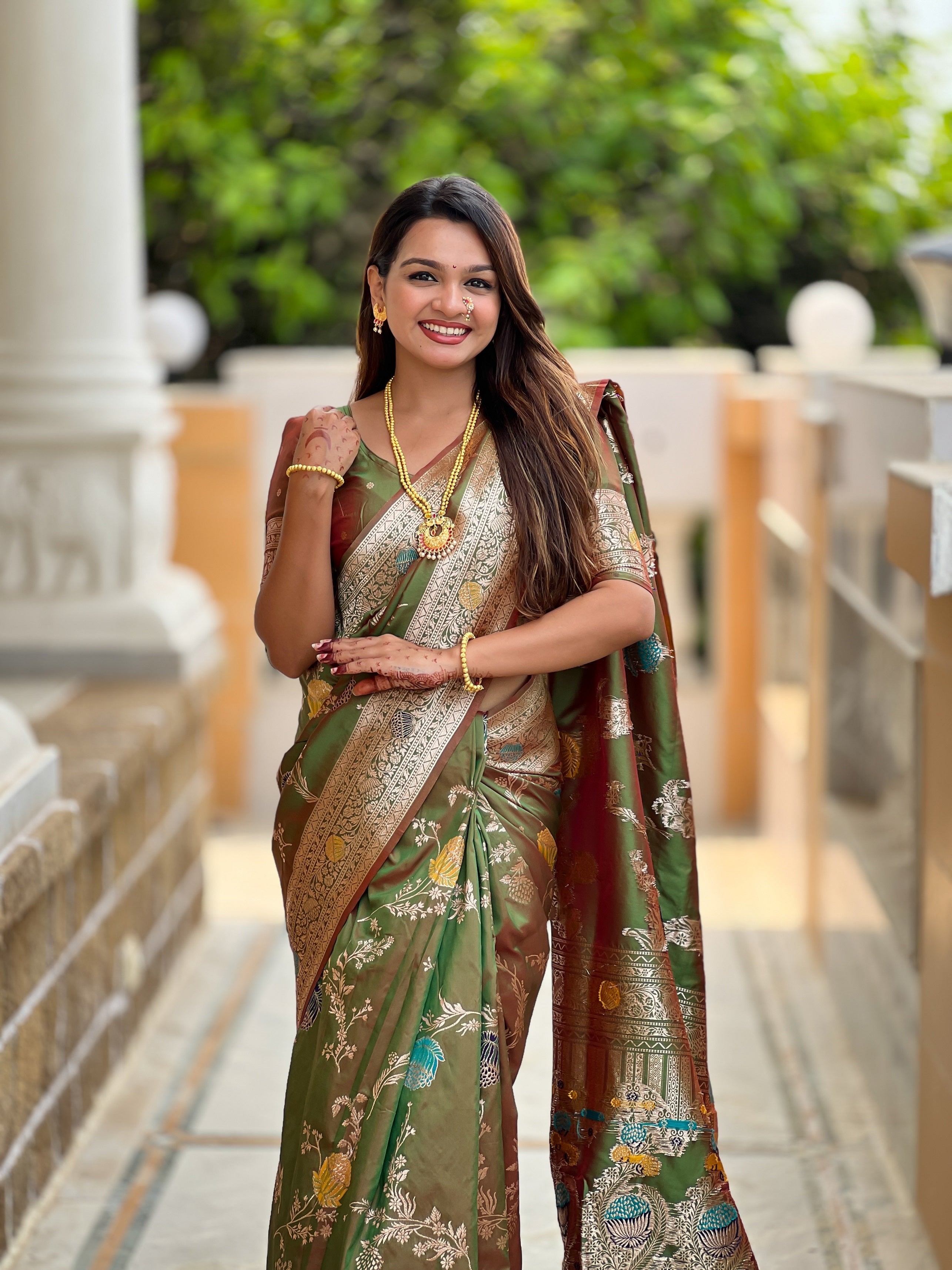 Vedant Vastram Soft Litchi Silk Banarasi Silk Jacquard Saree - Mahendi