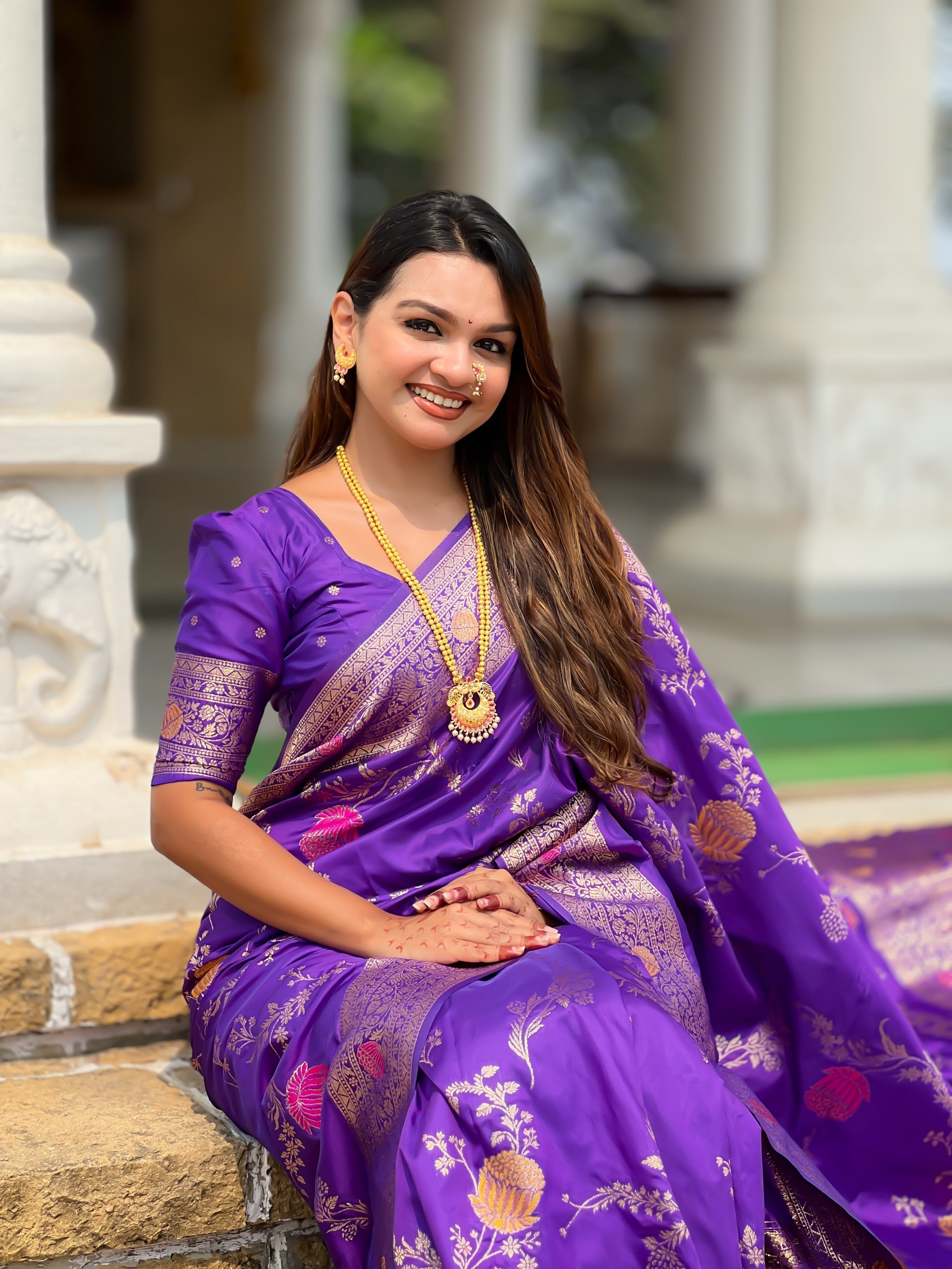 Vedant Vastram Soft Litchi Silk Banarasi Silk Jacquard Saree - Violet