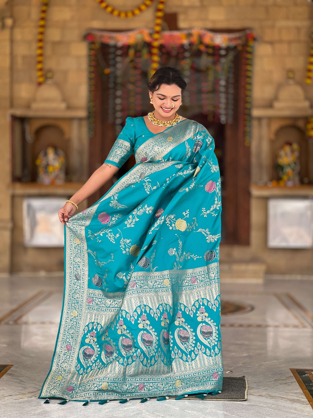 Vedant Vastram Soft Litchi Silk Banarasi Silk Jacquard Saree - Rama