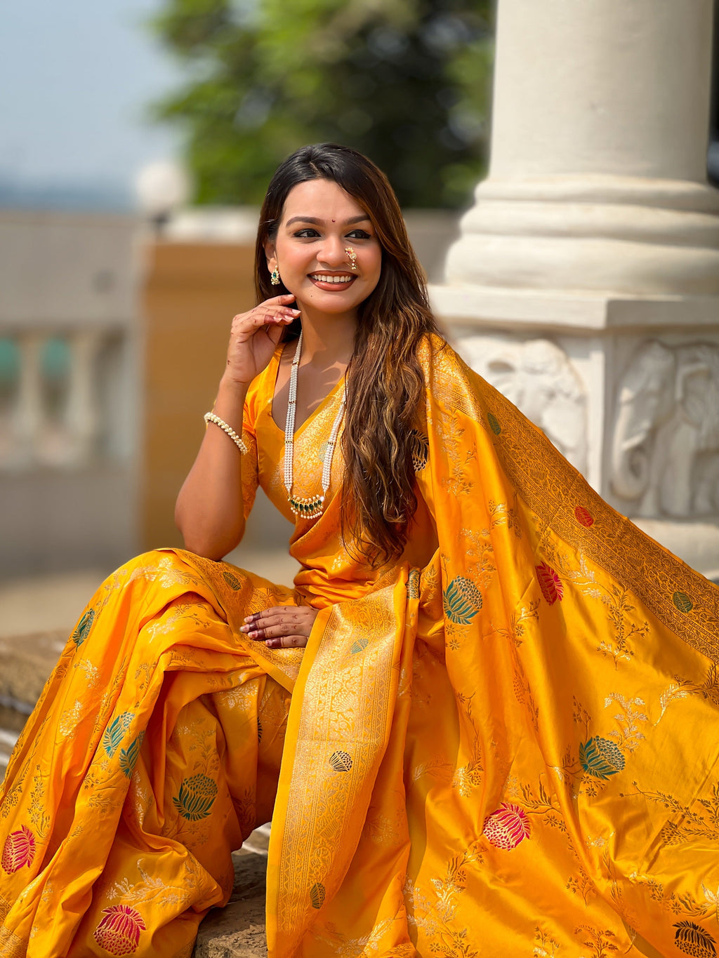 Vedant Vastram Soft Litchi Silk Banarasi Silk Jacquard Saree - Yellow