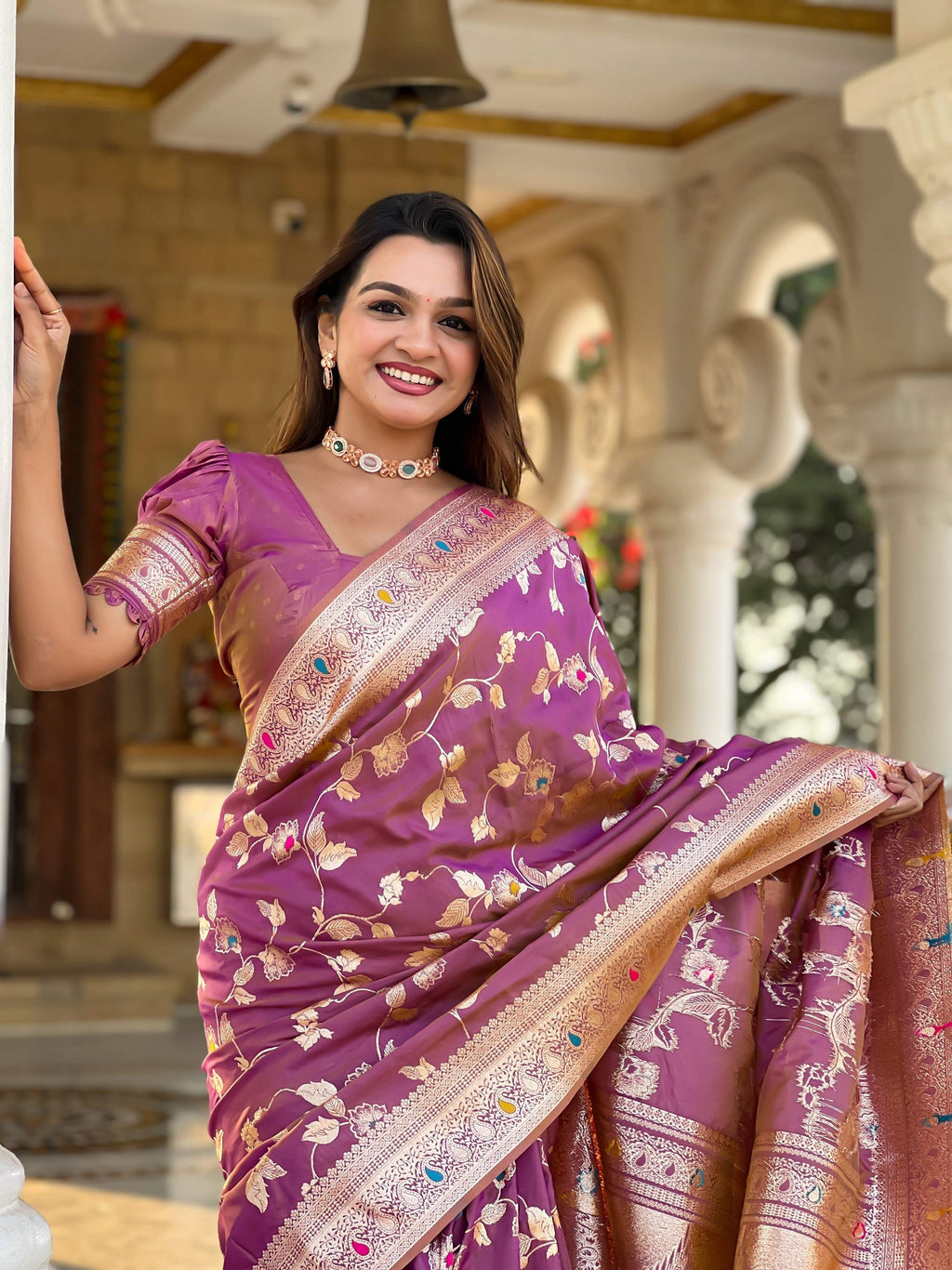 Vedant Vastram Soft Litchi Silk Banarasi Silk Jacquard Saree - Purple