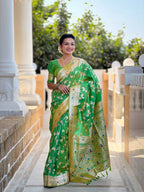 Vedant Vastram Soft Litchi Silk Banarasi Silk Jacquard Saree - Parrot
