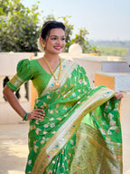 Vedant Vastram Soft Litchi Silk Banarasi Silk Jacquard Saree - Parrot