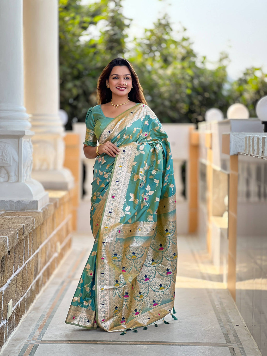 Vedant Vastram Soft Litchi Silk Banarasi Silk Jacquard Saree - Pista