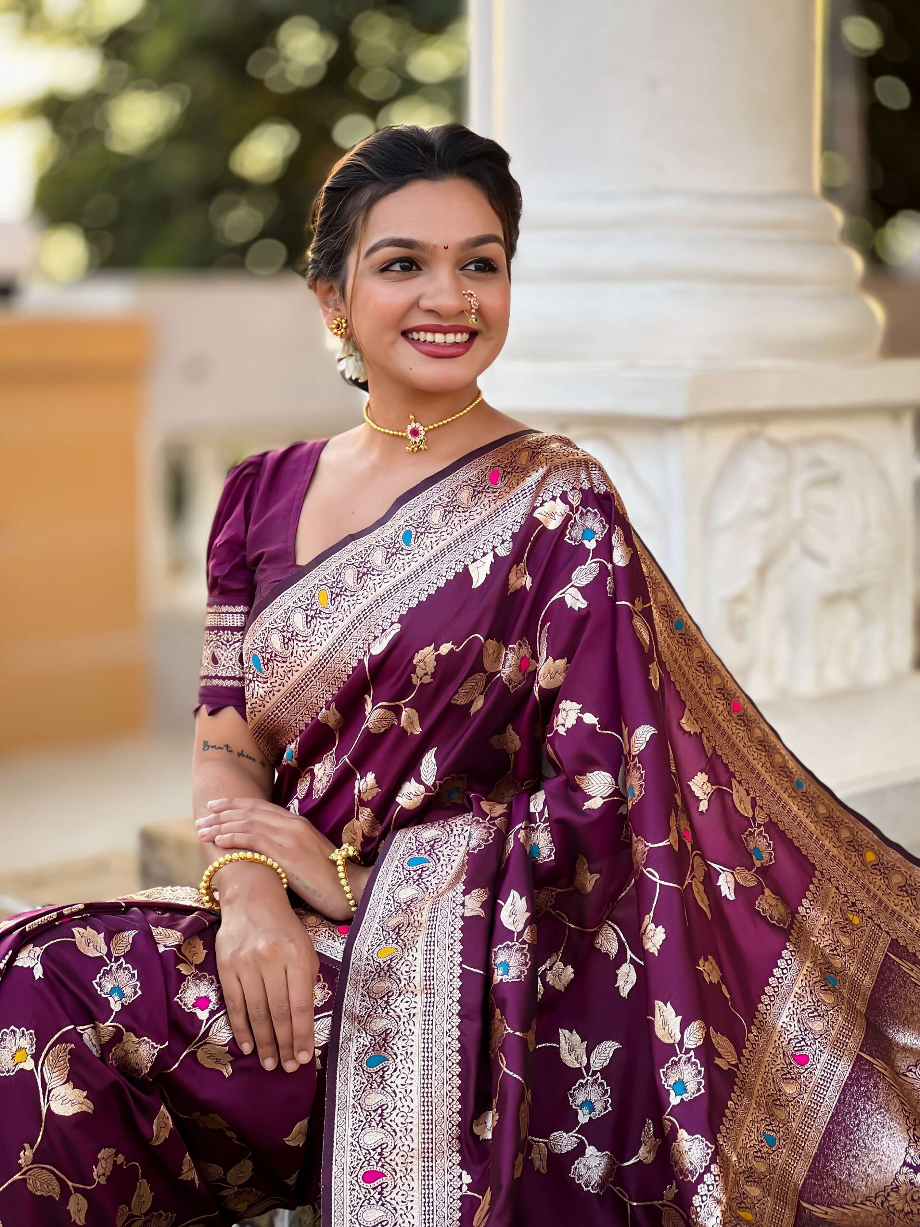 Vedant Vastram Soft Litchi Silk Banarasi Silk Jacquard Saree - Wine
