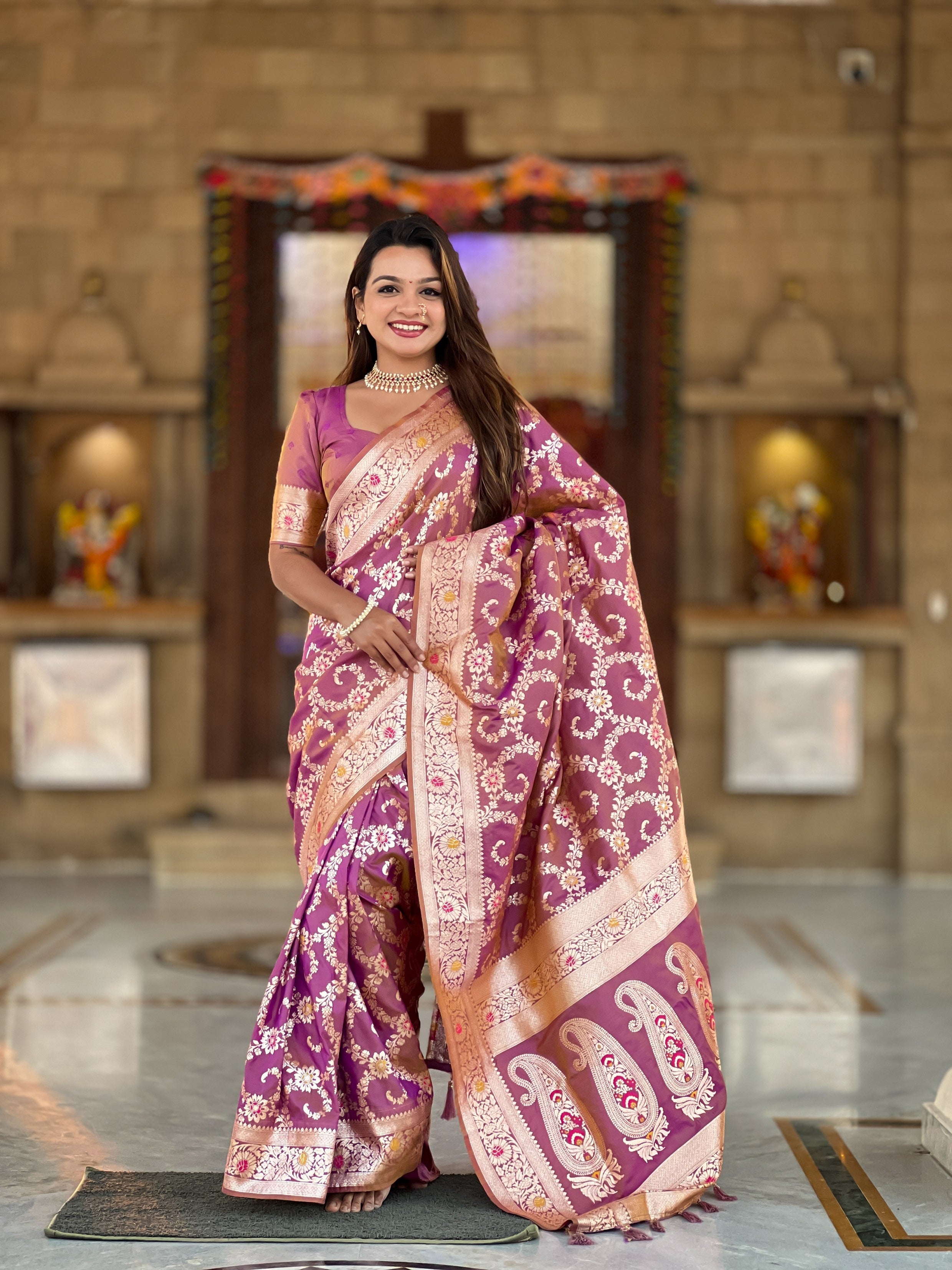 Vedant Vastram Soft Litchi Silk Banarasi Silk Jacquard Saree - Purple