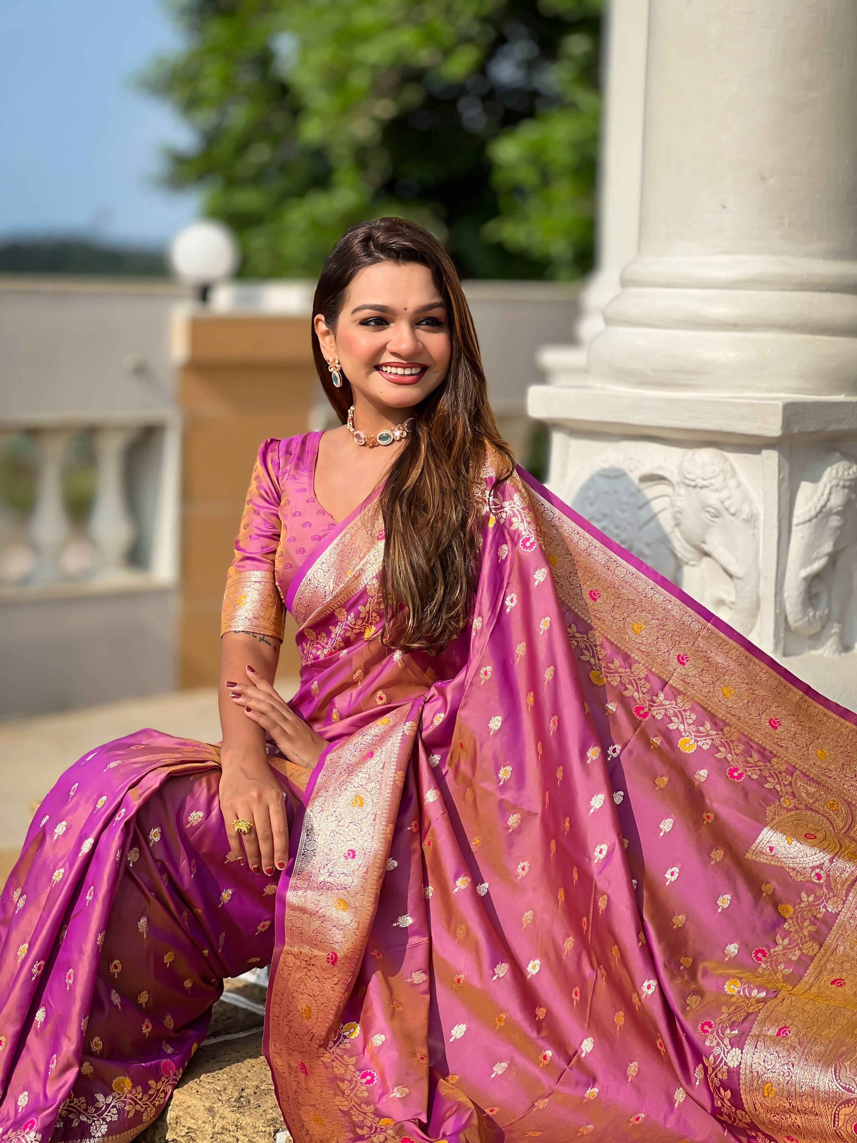Vedant Vastram Soft Litchi Silk Banarasi Silk Jacquard Saree - Purple