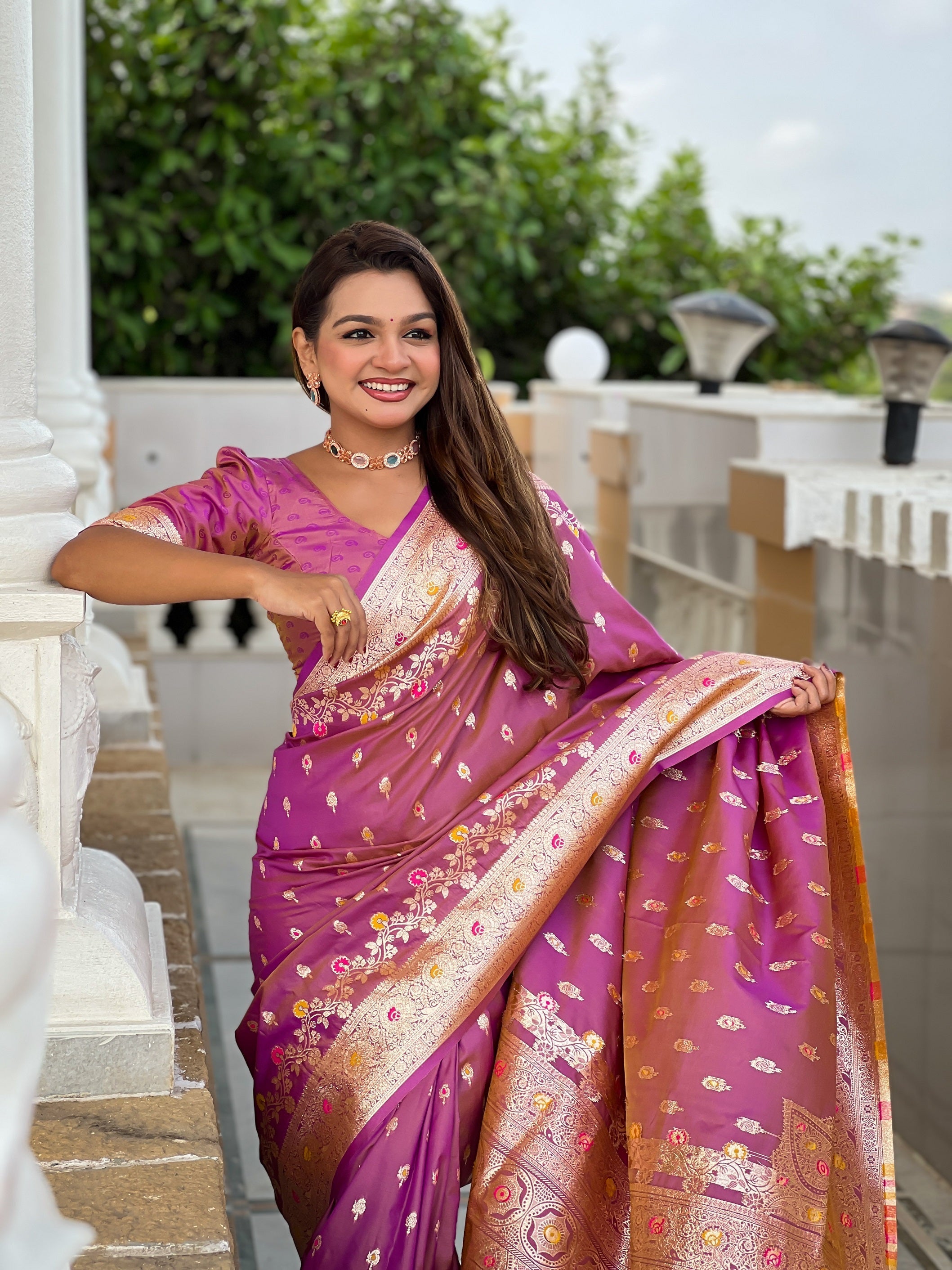 Vedant Vastram Soft Litchi Silk Banarasi Silk Jacquard Saree - Purple