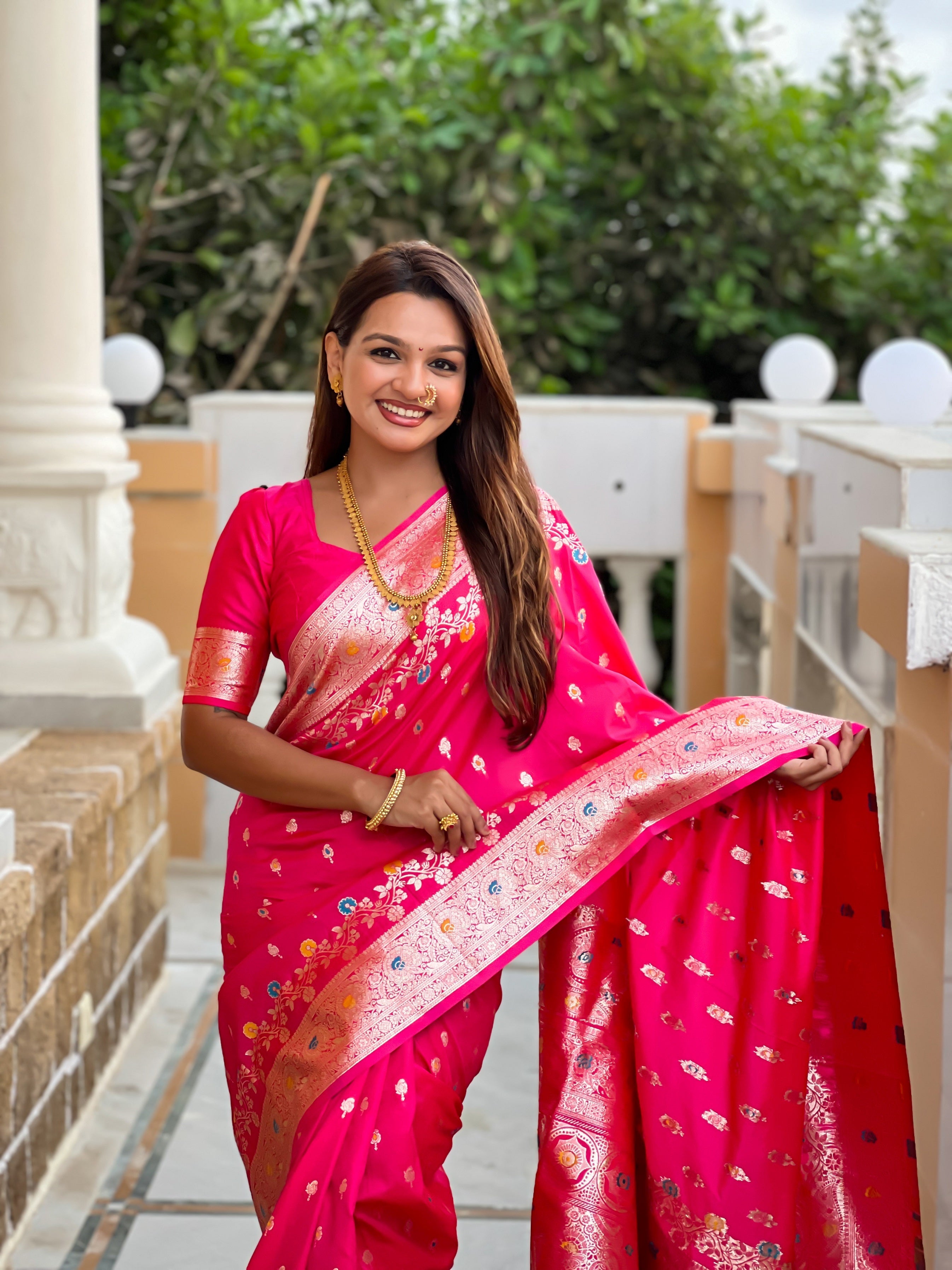 Vedant Vastram Soft Litchi Silk Banarasi Silk Jacquard Saree - Rani - Distacart