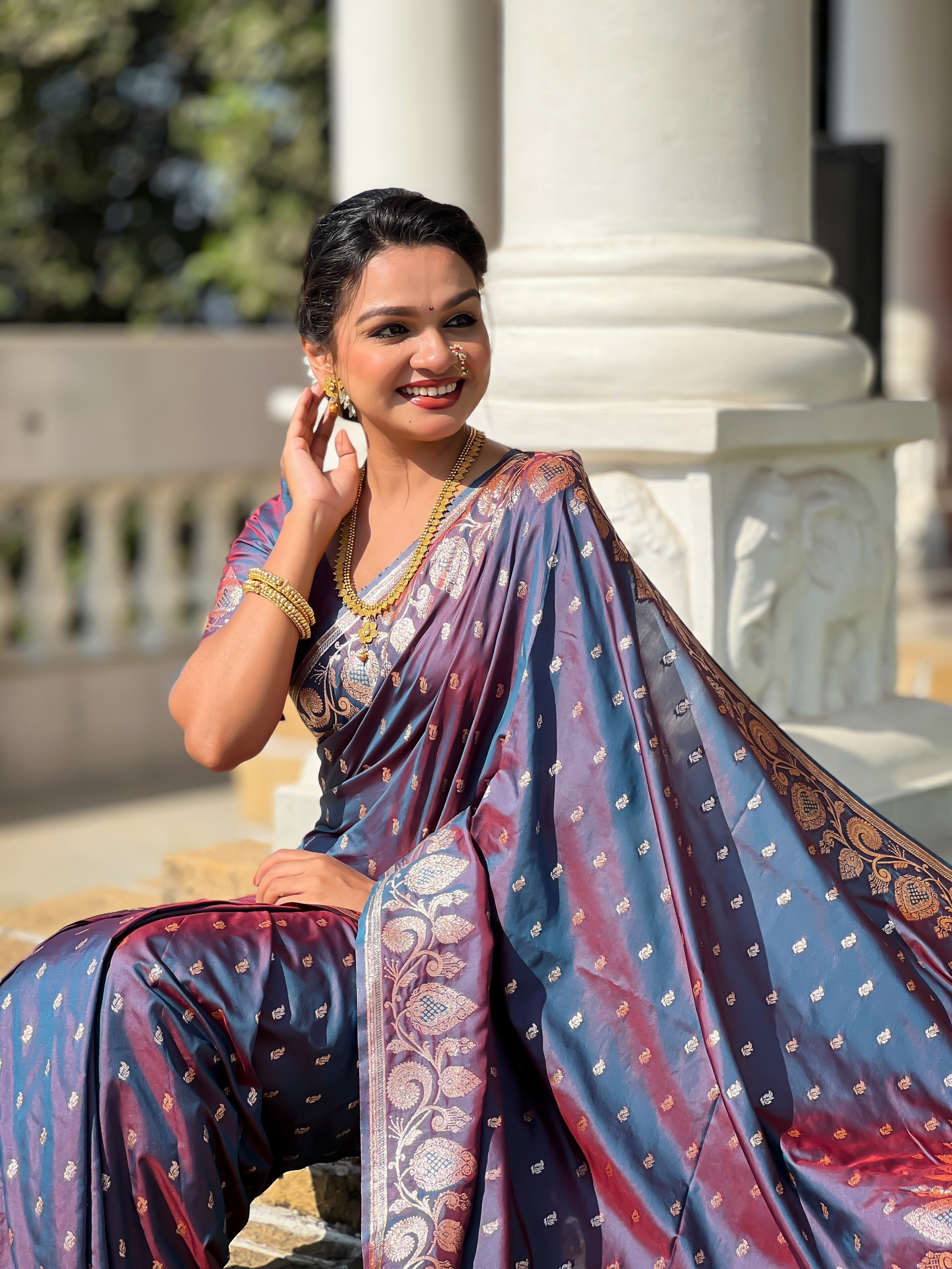 Vedant Vastram Soft Litchi Silk Banarasi Silk Jacquard Saree - Dark Blue