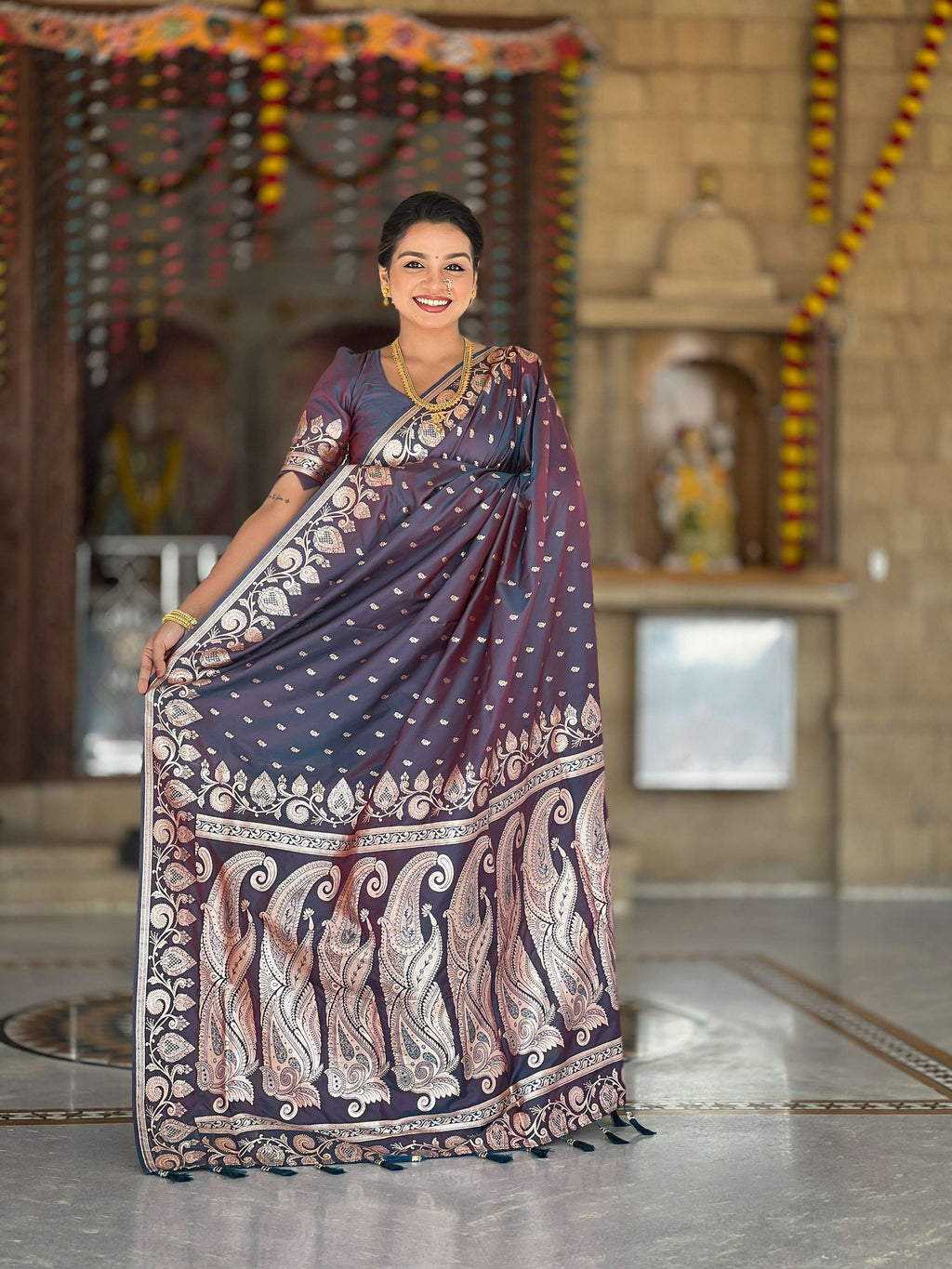 Vedant Vastram Soft Litchi Silk Banarasi Silk Jacquard Saree - Dark Blue