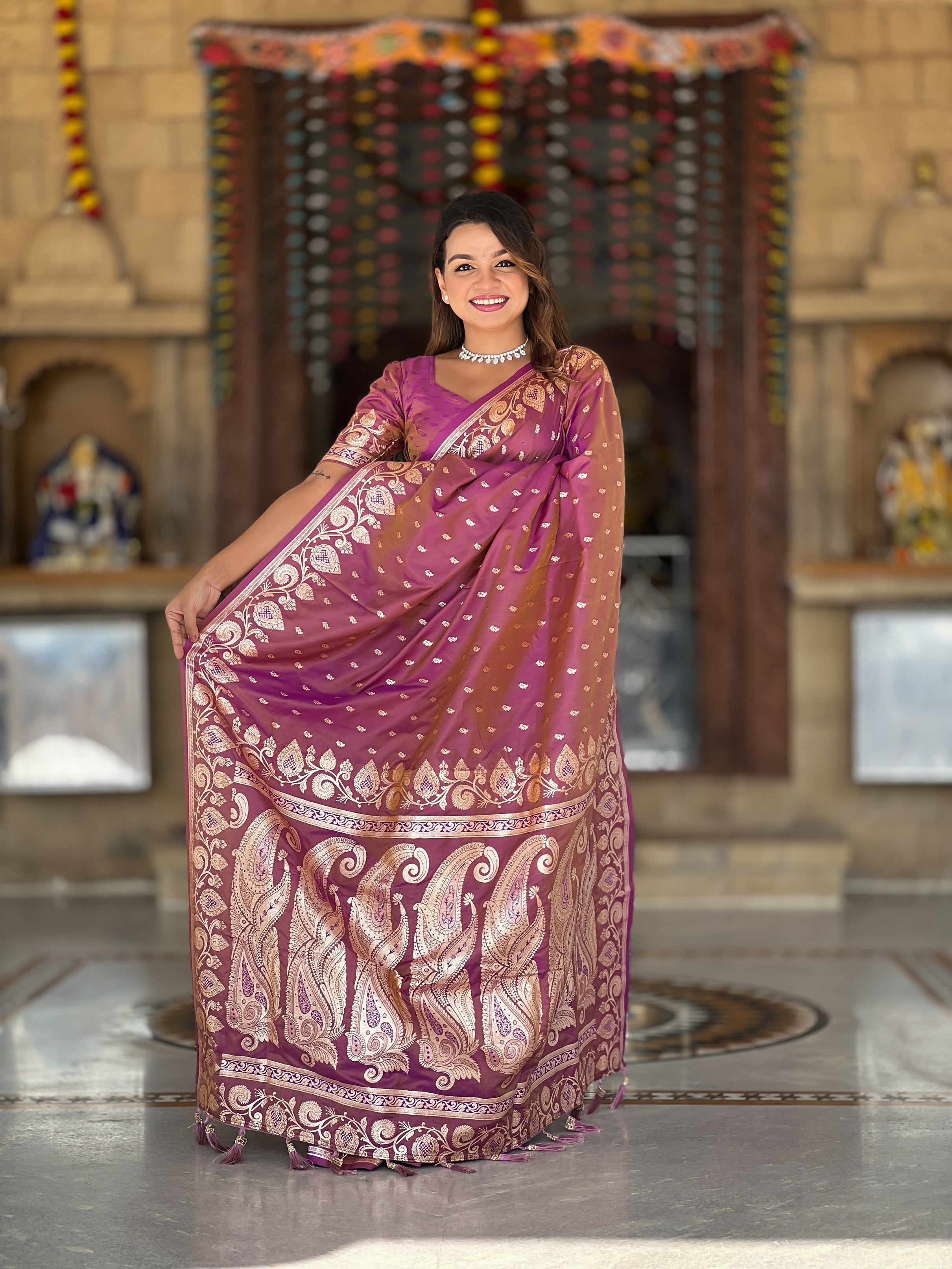 Vedant Vastram Soft Litchi Silk Banarasi Silk Jacquard Saree - Purple
