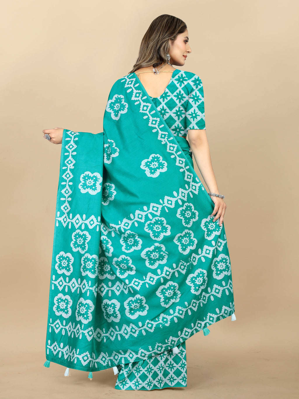 Vedant Vastram Designer Digital Print Batik Saree - Rama