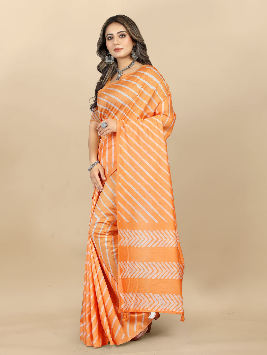 Vedant Vastram Designer Digital Print Batik Saree - Orange